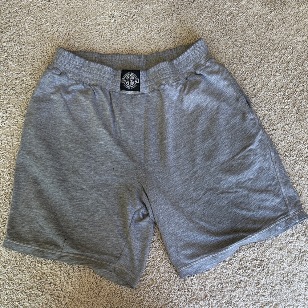 Men's Athletic Shorts in Classic Gray
